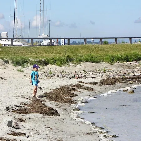 In Mit Meeresstrand, Cleaning Included * Vieregge